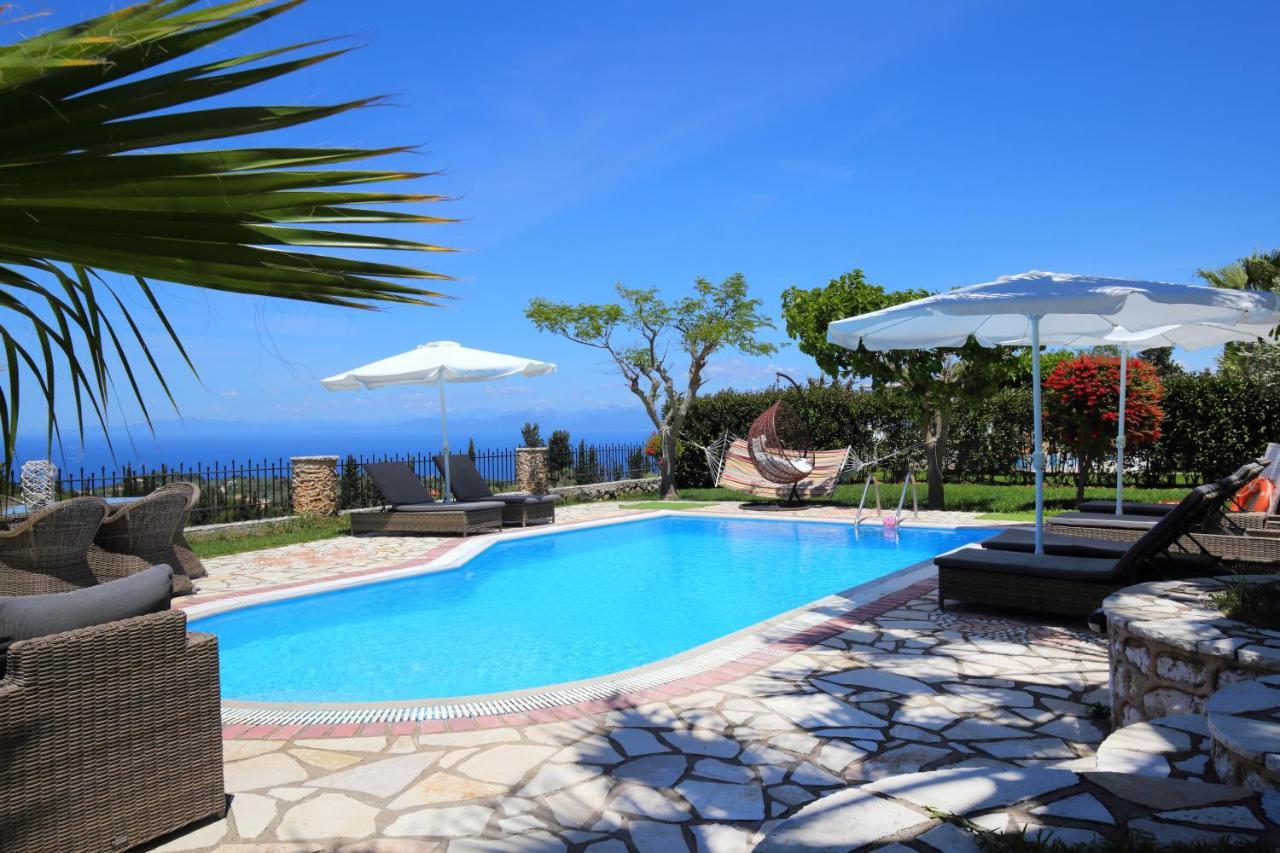 Villas Goudis Tsoukaládhes Buitenkant foto