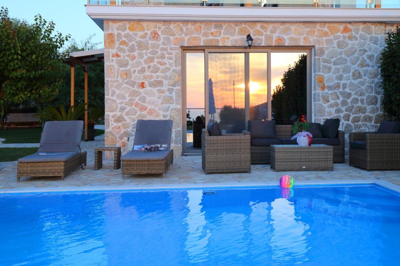 Villas Goudis Tsoukaládhes Buitenkant foto
