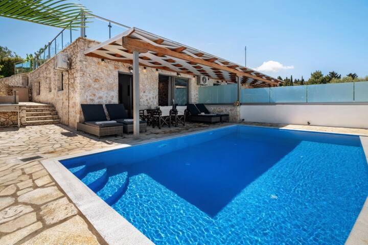 Villas Goudis Tsoukaládhes Buitenkant foto